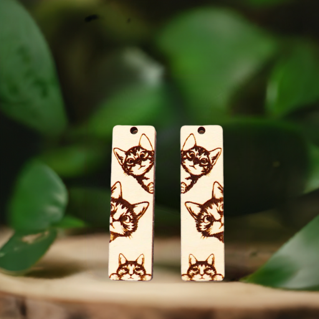 Pendientes de gato, pendientes en blanco