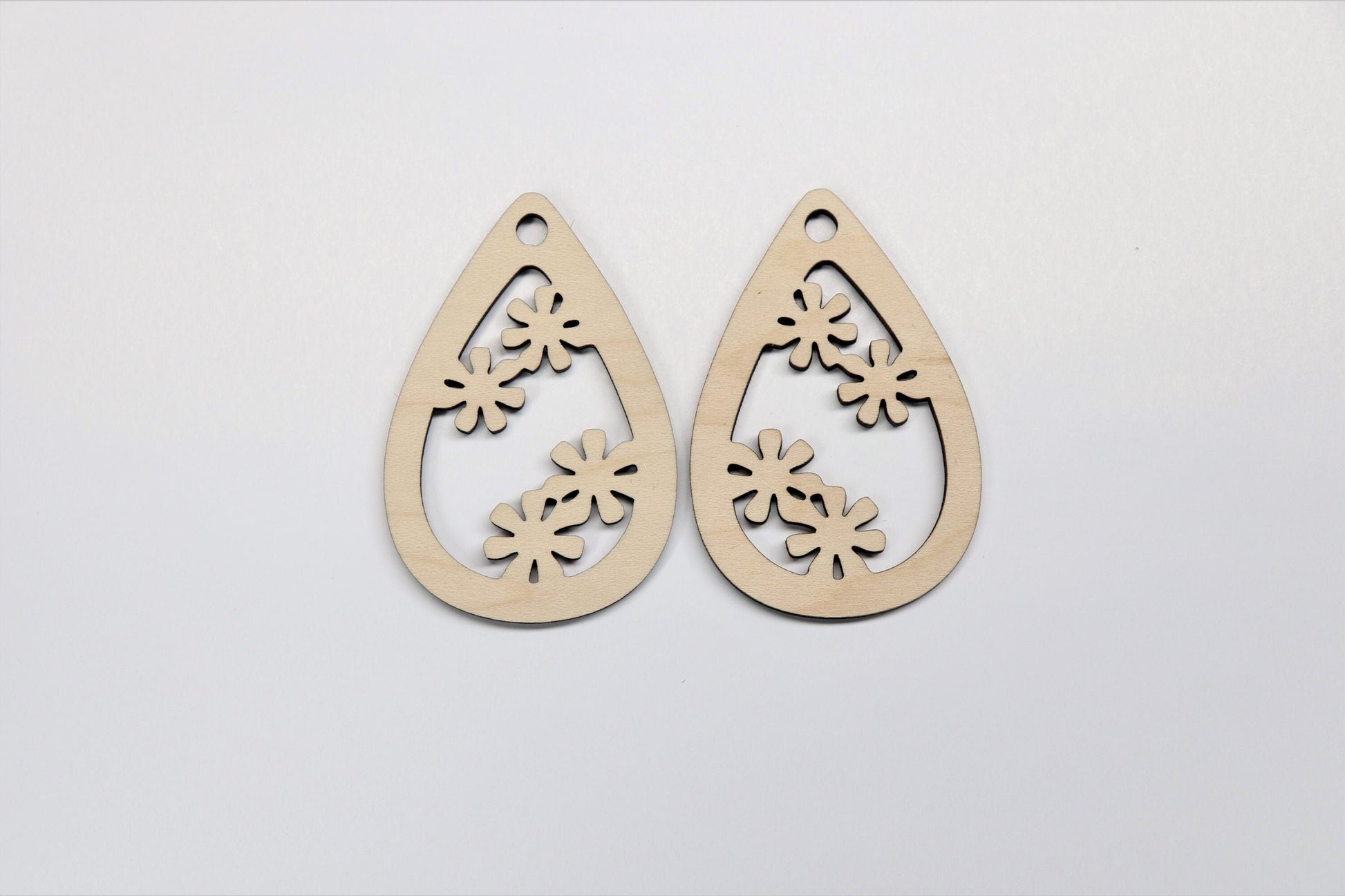 Flower teardrop earring blanks, wood earrings, earring blanks