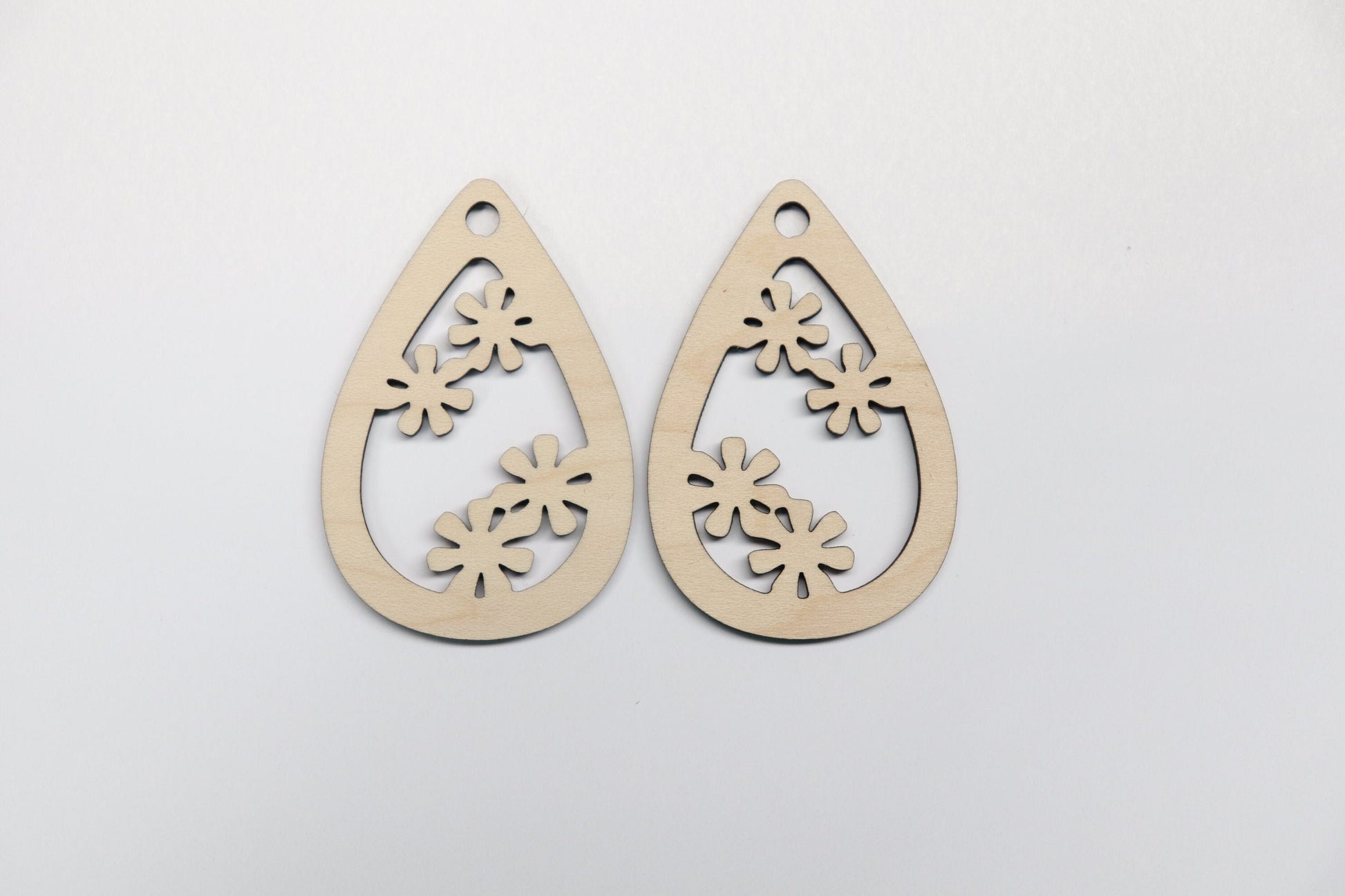 Flower teardrop earring blanks, wood earrings, earring blanks