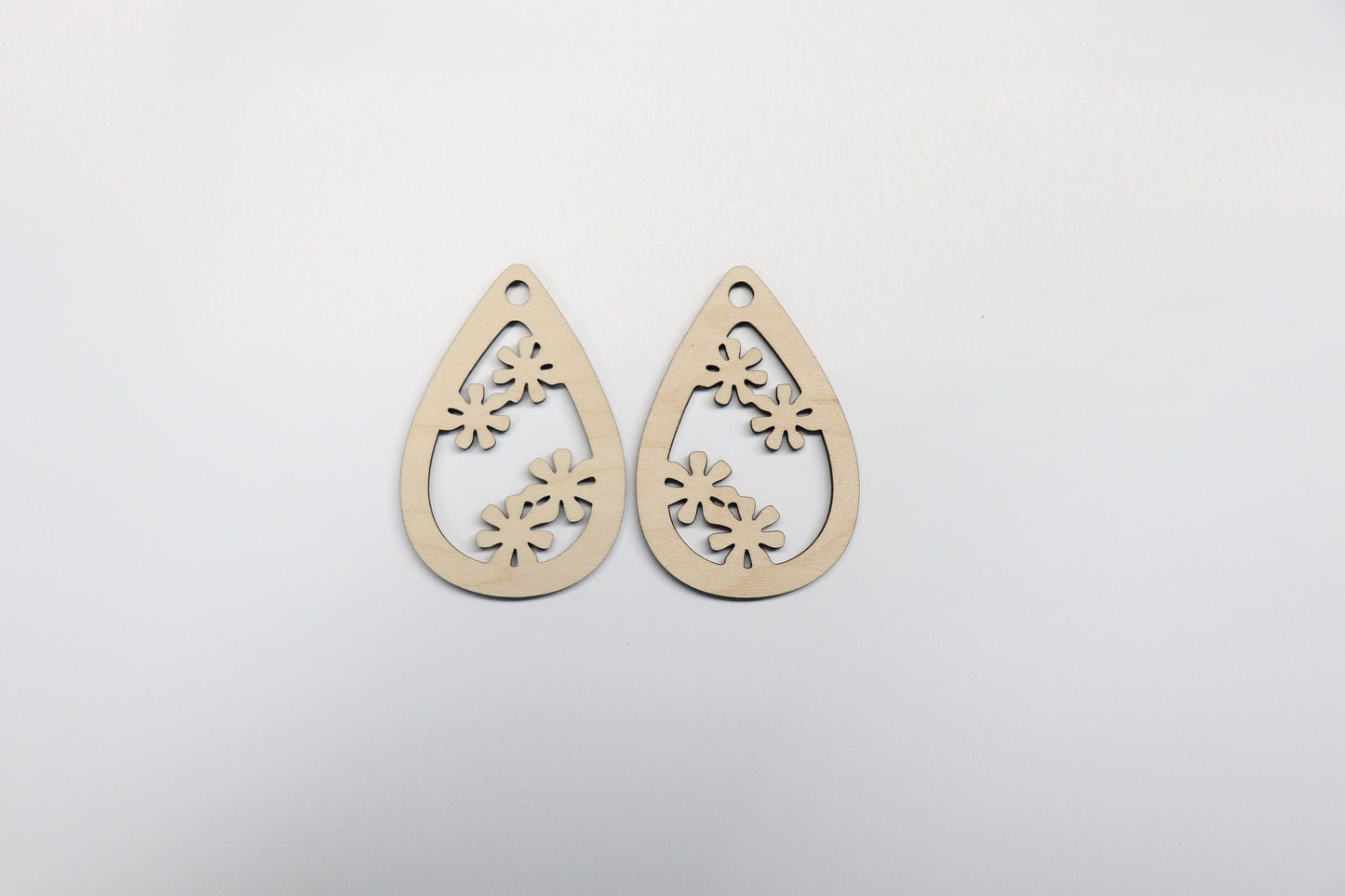 Flower teardrop earring blanks, wood earrings, earring blanks