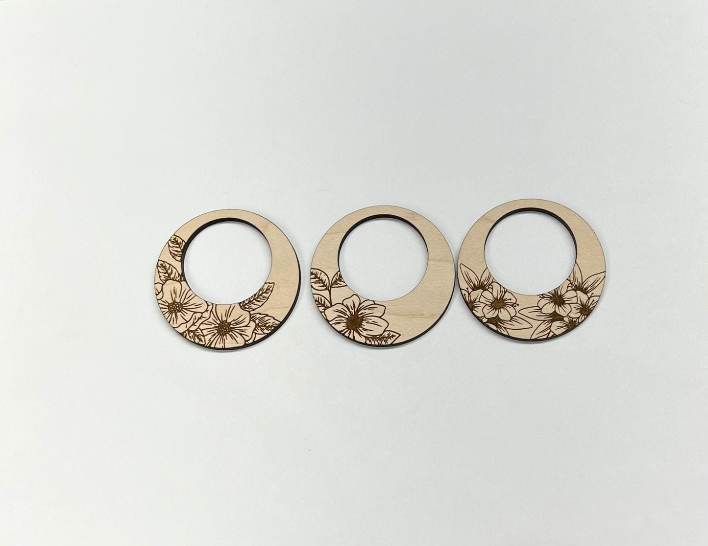 Floral round wood earring blanks, round earring blanks