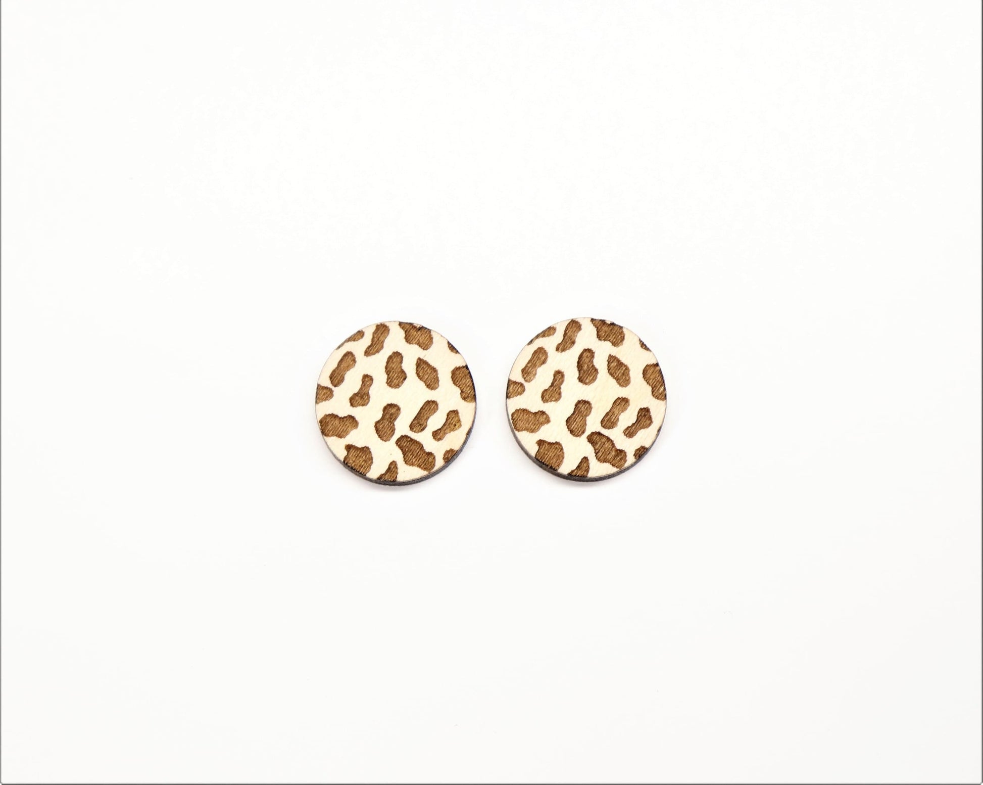 Animal print stud blanks